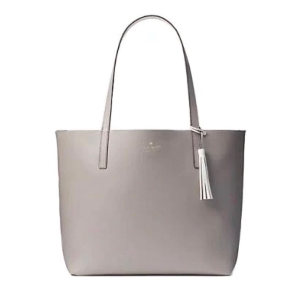 Kate Spade New York
LAKELAND DRIVE MARINA TOTE